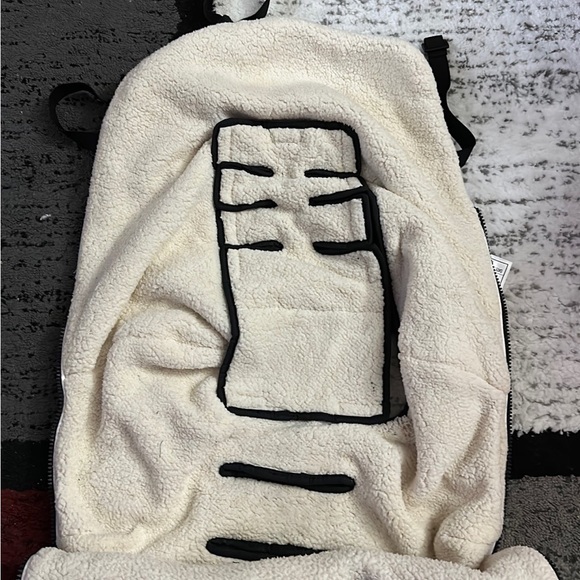 JJ cole baby bundleme stroller and car seat footmuff - Picture 3 of 6